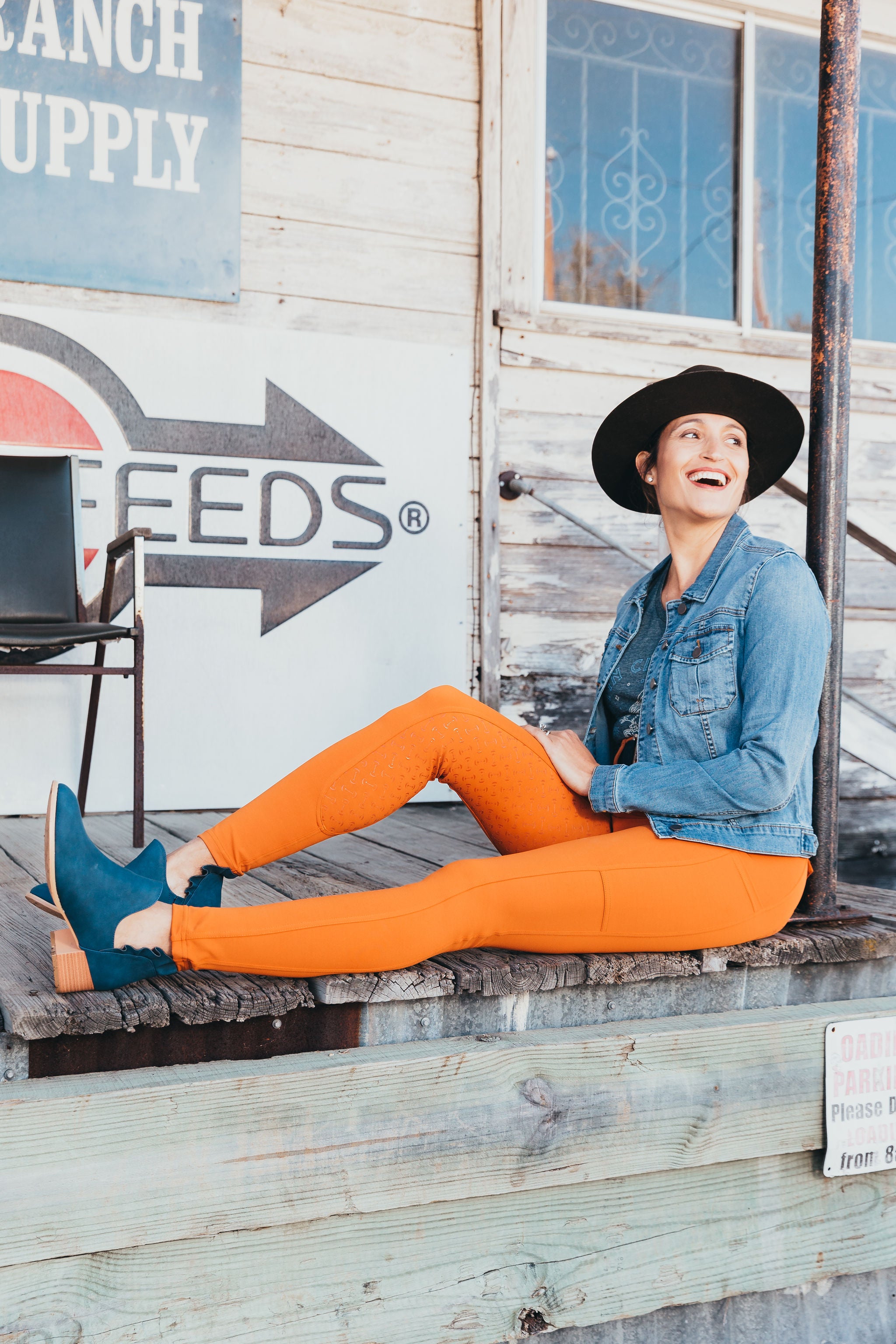 Canter Culture's glazed ginger hybrid riding tights.